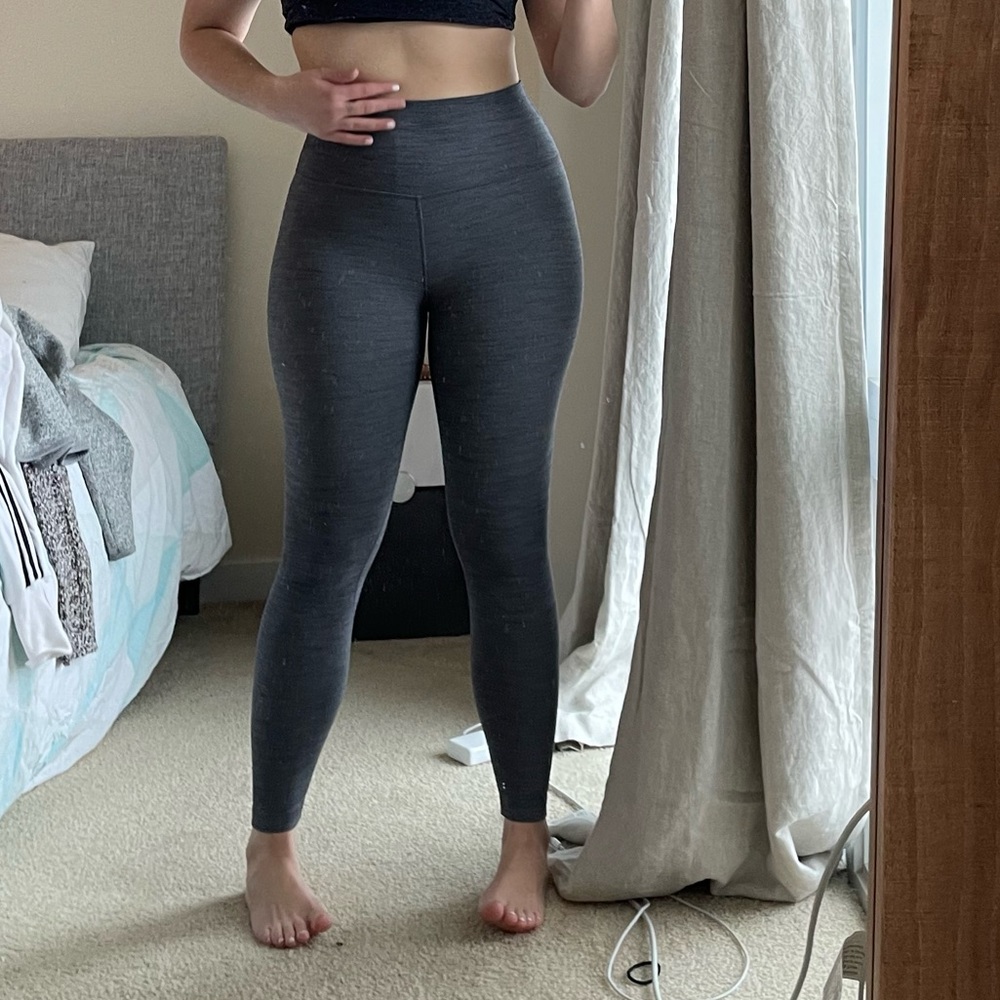 Grey Lululemon 25 inch